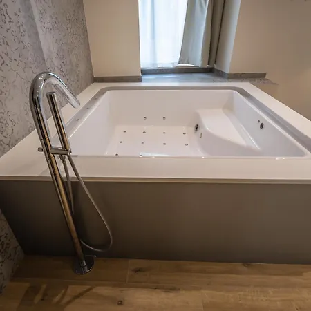 Dimora Fioravante Bed & Breakfast