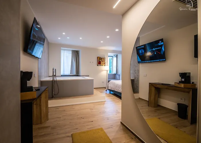 Bed & Breakfast Dimora Fioravante 4*